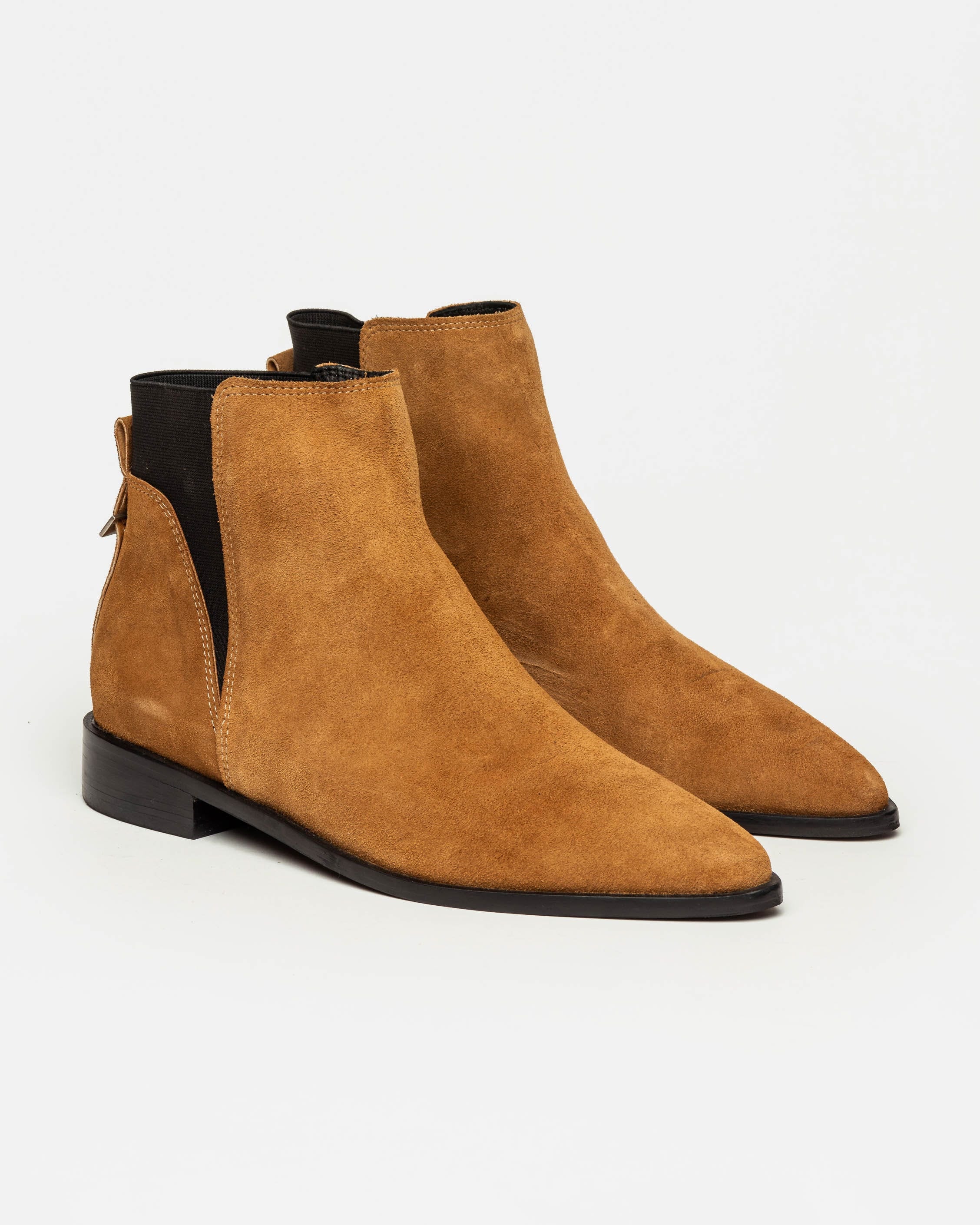 Bota caña baja Samy en gamuza